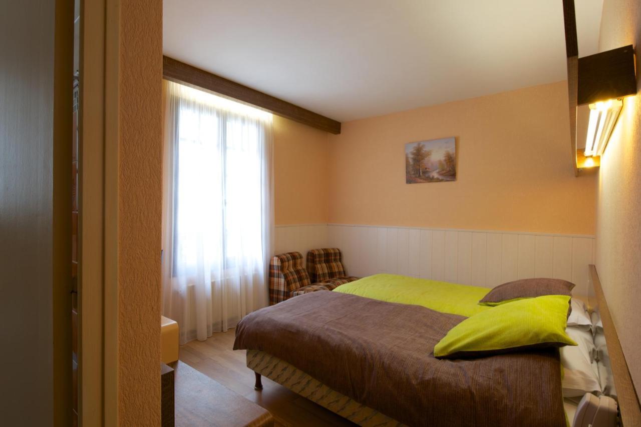 Arudy Logis Hotel De France מראה חיצוני תמונה