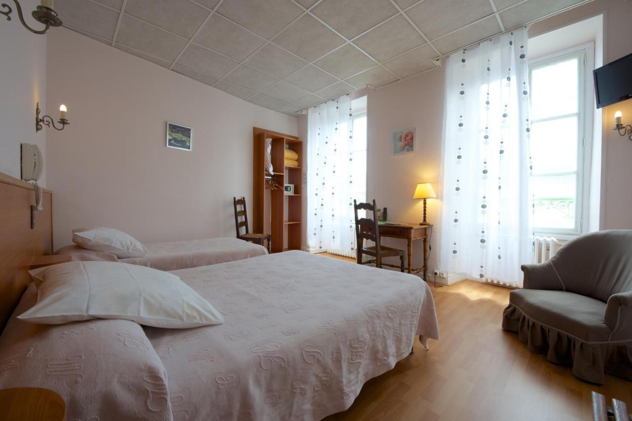 Arudy Logis Hotel De France מראה חיצוני תמונה