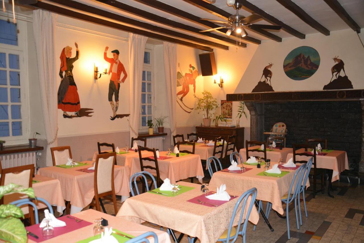 Arudy Logis Hotel De France מראה חיצוני תמונה