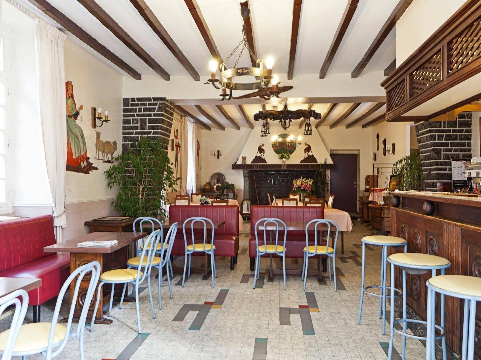 Arudy Logis Hotel De France מראה חיצוני תמונה